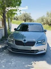  4 Skoda Superb