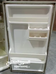  1 ثلاجة صغيرة للبيع