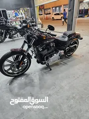  12 Harley davidson softail breakout