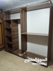  2 للبيع خزانة لمونيت بحالة ممتازة بسعر 70 عمان