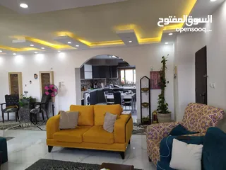  4 شقة فاخرة للبيع في ارقى احياء رام الله