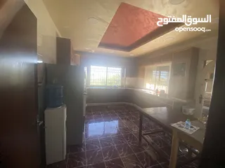  5 بيت فاخر مستقل للتأجير