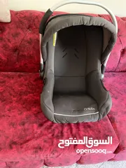  6 كرسي سياره نظيف من السعوديه استعمال خفيف جدا بحاله الوكاله