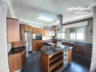  11 شقة غير مفروشة للإيجار 400م2 ( Property 19553 )-175107001