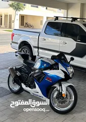  2 2019 Suzuki GSXR 600