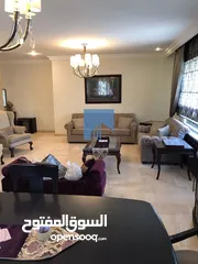  8 شقة أرضية فاخرة للبيع في الكرسي - قرب المخابرات 230م تشطيب سوبر ديلوكس