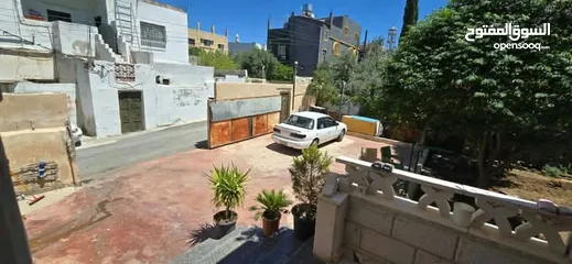  3 بيت طابقين