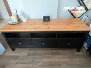  3 طاولة تلفزيون ايكيا بحالة جيدة جداً ‏ IKEA tv unit for sale in great condition
