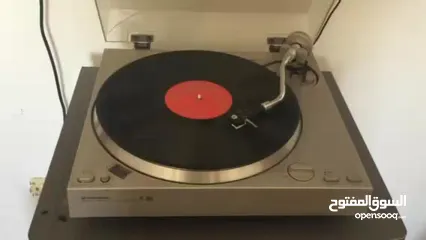  8 أسطوانة فيروز