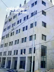  1 مكتب بسعر مميز