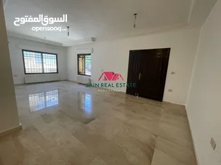  1 شقة / للايجار / ارضية مع ترس / 4نوم / خلدا