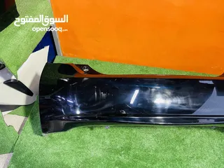  4 طمبون خلفي تويوتا بريوس 2010-2015  Toyota  Prius 2010-2015 اصلي مستعمل لون اسود