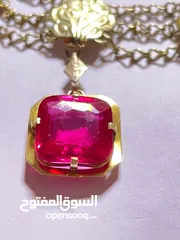  10 حجر الياقوت القديم
