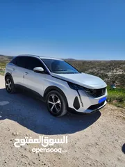  1 للبيع جيب بيجو 3008
