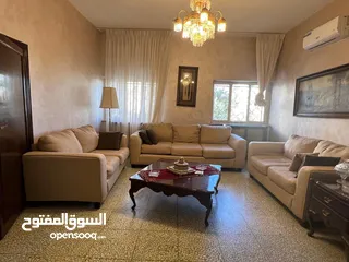  22 نشتري الاثاث المستعمل والاجهزه الكهربائيه والرياضيه والمكاتب والمطابخ بافضل سعر  ( معرض السمهوري )