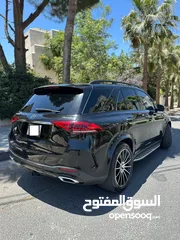  6 Mercedes-AMG GLE450 2021