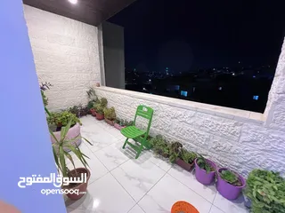  18 شقة في موقع مميز وبسعر مميز