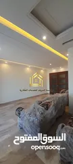  9 شقة فاخرة - ضاحية النخيل - 4نوم - 225م - ارضية - ترس بإطلالــــه مميزه - قرب الخدمات