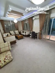  1 شقة مع روف منفصل  للبيع 319م. في ام السماق مقابل مطعم ورد تصلح للسكن او الاستثمار وبسعر مغررري