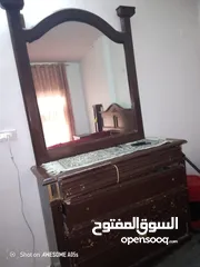  4 ض تعمل للبيع