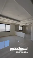  9 شقة جديدة ارضي معلق للبيع