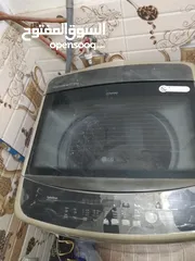  1 LG Automatic washing machine in very excellent condition for sale for home use for family.