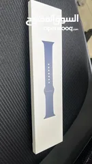  4 Apple Watch SE (2d Generation)