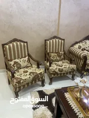  23 كنب ومطبخ للبيع مع برادي