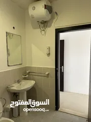  6 غرفه ماستر للإيجار