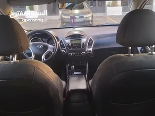  4 هيونداي توسان اوتوماتيك فحص فرش الشركه كوشوك جديد ترخيص طويل مكيف ثلج
