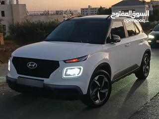  8 جيب هونداي فينيو مميز فل الفل اضافات مع فتحة سقف دهان شركة ولاغرام بوية وعداد 45000كم فقططططط