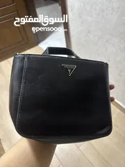  3 شنطيتين جيس وشنطة تيد بيكر