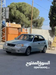  1 اكسنت  2005 للبيع