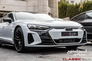  4 Audi Gt e-tron 2023 Quattro   السيارة وارد و كفالة الشركة و قطعت مسافة 1,000 كيلو متر فقط