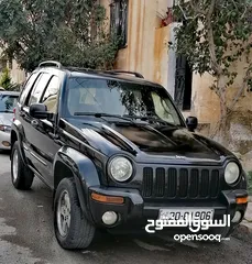  1 جيب ليبيرتي 2002  امريكي2WD  فحص كاش و قابل اقساط او البدل