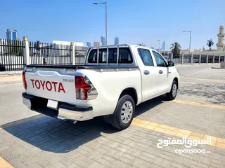  7 TOYOTA HILUX  2.0 MODEL 2019 SINGLE OWNER WELL MAINTAINED PICKUP  FOR SALE