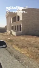  3 أرض دونم و 15متر مربع للبيع سكن أ _جنوب عمان  حواره  موقع مميز
