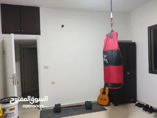  7 شقة للبيع بطولكرم البلد بسعر مغري ومساحة كبيرة