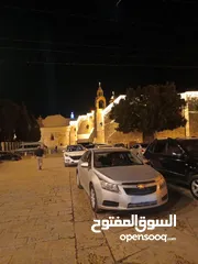  5 سيارة للبيع