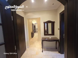  2 شقه مفروشه او فارغة للايجار او للبيع في خلدا 191 متر
