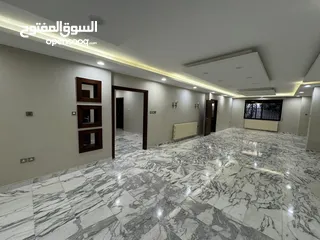  12 شقة من فيلا - ام أذينة - 3نوم 1ماستر - 350م - ارضي - مدخل مستقل - قرب الخدمات