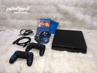  6 ء ps4 مستعمل نظيف غير مفتوح التوصل مجانا   4 اشريطة   معه يدين   معاه كامل متطلبات التشغيل