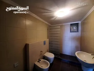  10 شقة غير مفروشة للإيجار 320م2 ( Property 17793 ) سنوي فقط