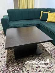  6 كنب وطاولة وخزانة تلفزيون ومروحة