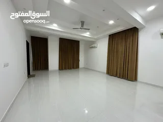  6 للبيع فيلا في بوري بالقرب من النفق نصف فرش  Villa for sale in Buri Semi furnished