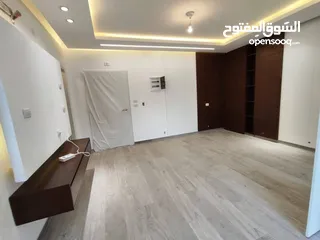  2 شقه فارغة للايجار في ضاحية الريحان قرب لاكاسا مول