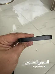  3 آيفون 12 لون اسود