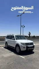  7 Mitsubishi pajero 2010 3800cc