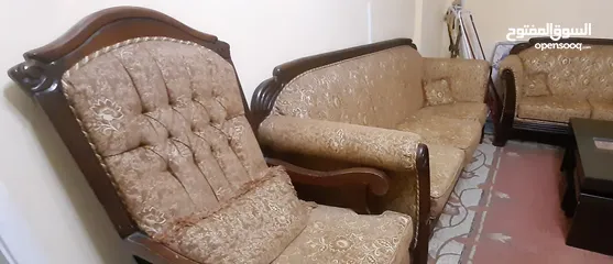  3 طقم كنب (تفصيل) للبيع