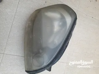  8 اضوية لكزس ct200 h  بحال الجديد وشانجان وتوسان وجولف كادي